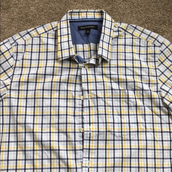 Men’s Banana Republic SS button up - Picture 2 of 4